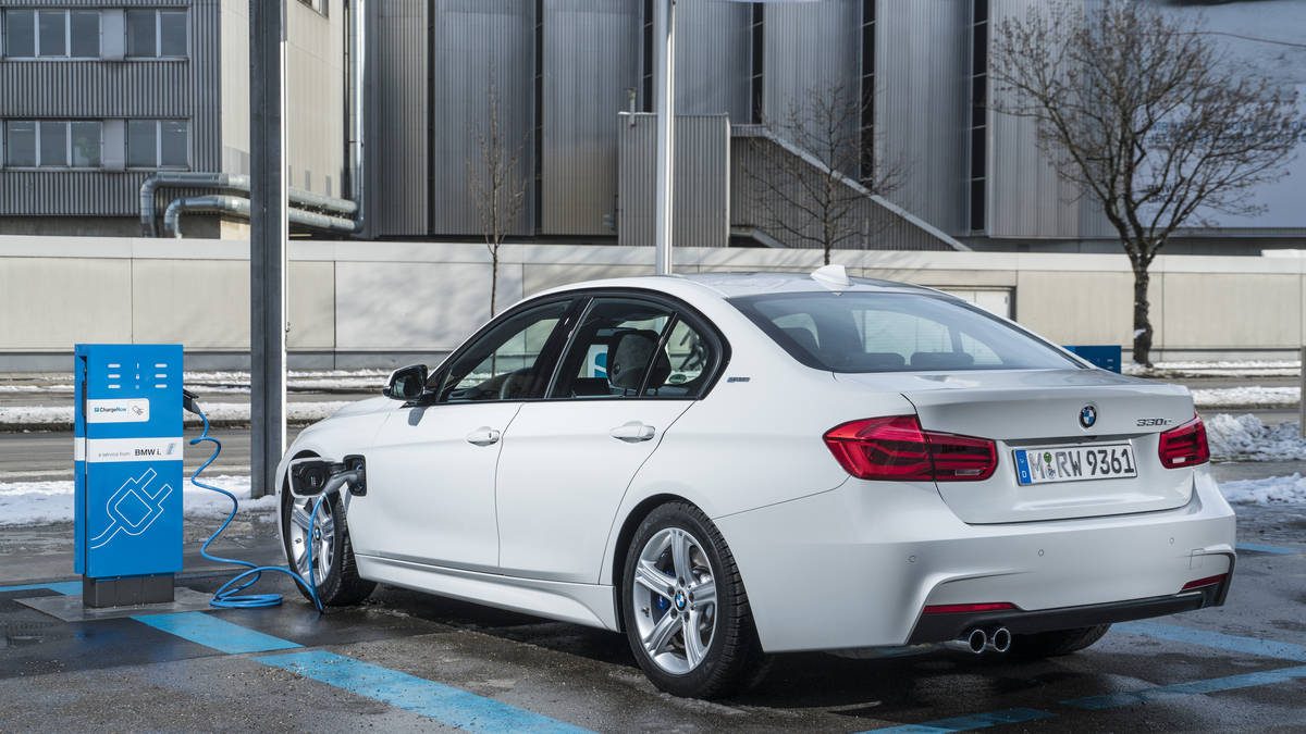 BMW Serie 3 elettrica