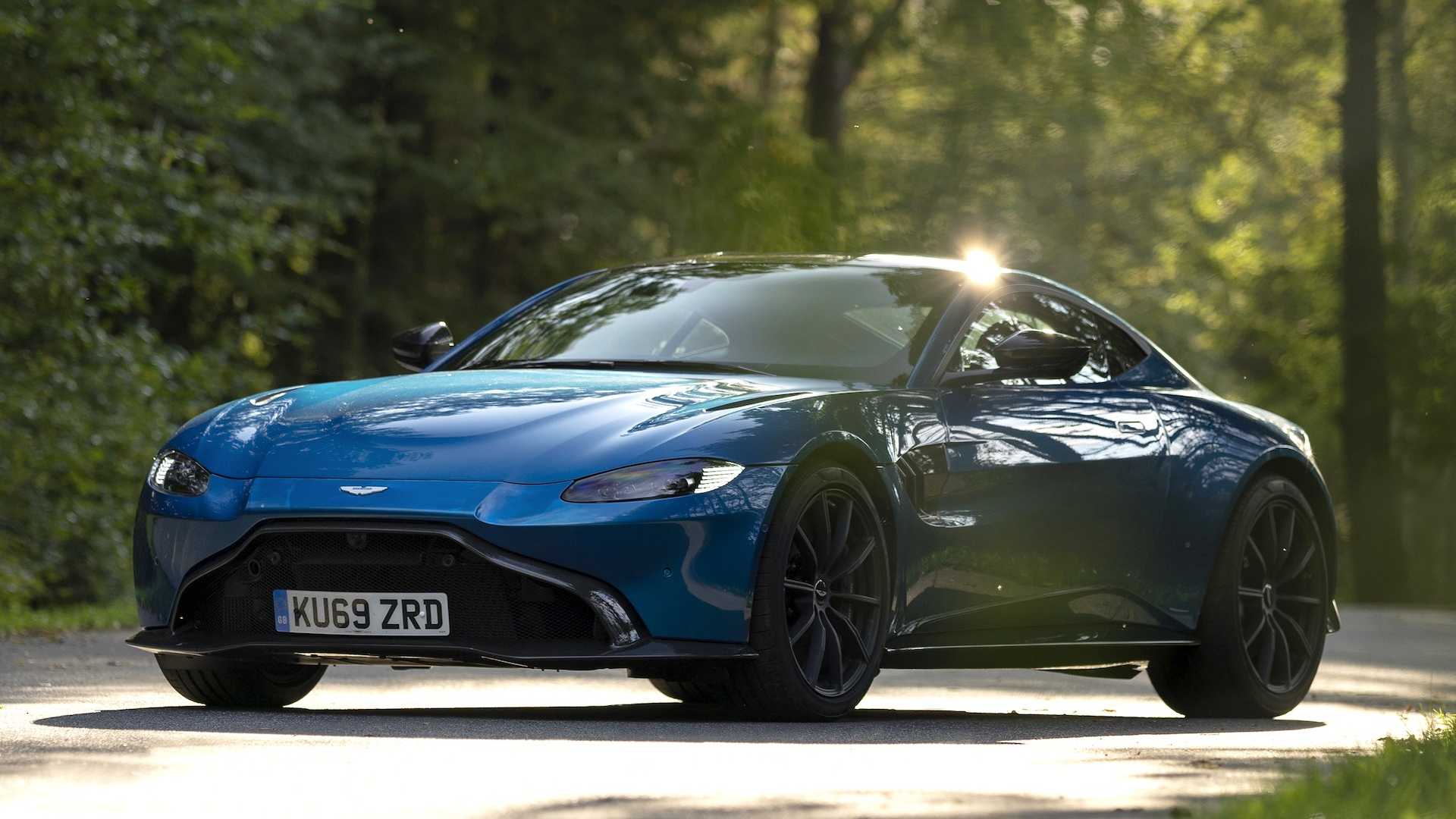 Aston Martin ritirerà il cambio manuale dalle vetture sportive