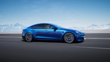 Tesla Model S Plaid: ecco perché non può raggiungere i 321 km/h di velocità massima