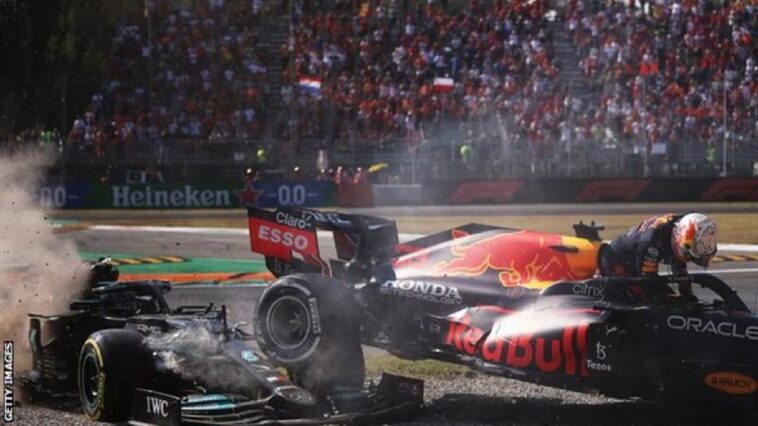 Ricciardo vince a Monza. Hamilton e Verstappen si toccano e sono OUT