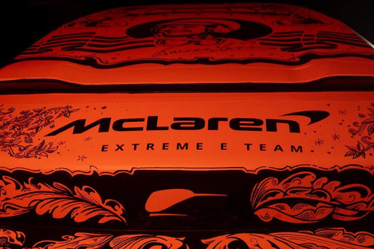 McLaren presenta il nuovo SUV che correrà nel mondiale Extreme-E