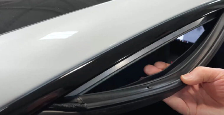 Guarnizione lunotto posteriore Tesla Model S Plaid
