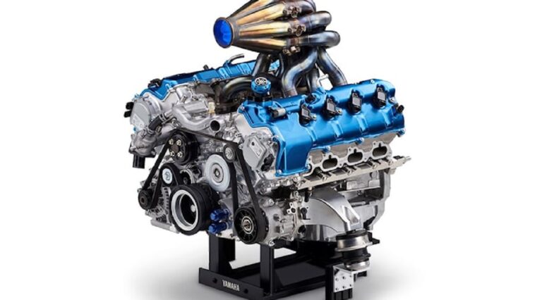 V8 a idrogeno di Toyota e Yamaha