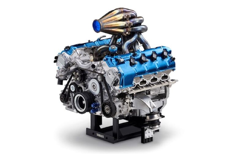 V8 a idrogeno di Toyota e Yamaha