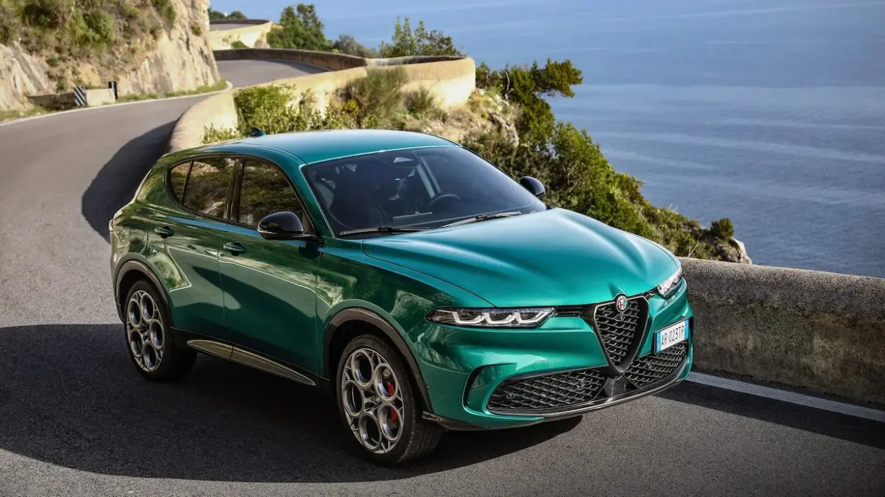 Alfa Romeo Tonale Plug-In Q4