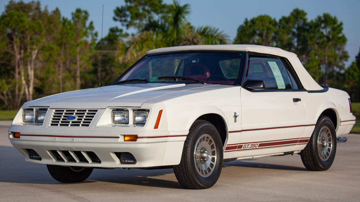 ford mustang 1984 speciale