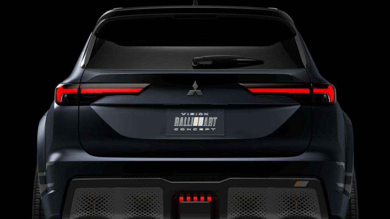 Posteriore Mitsubishi Outlander Ralliart PHEV