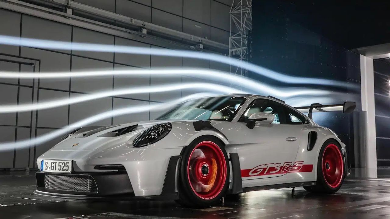 Frontale Porsche 911 GT3 RS 1.jpg