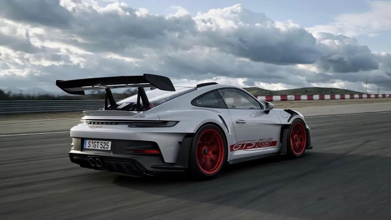 Coda Porsche 911 GT3 RS 1.jpg