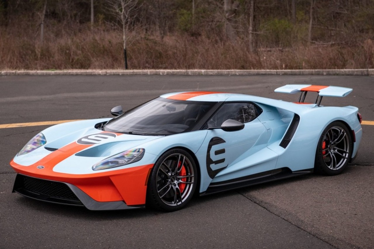 Ford GT
