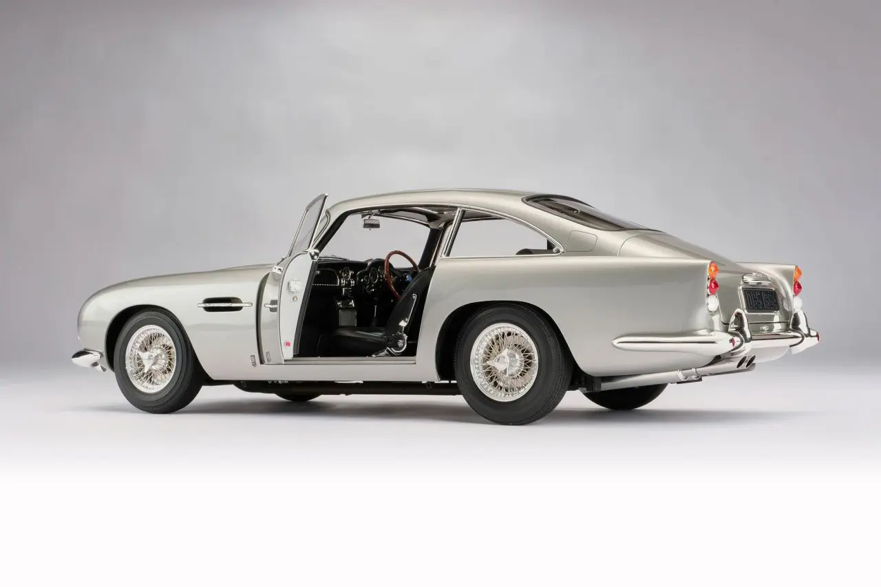 Aston Martin DB5