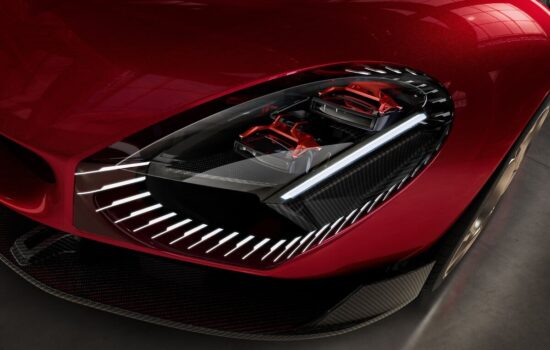 Nuova Alfa Romeo 33 stradale 2023 faro
