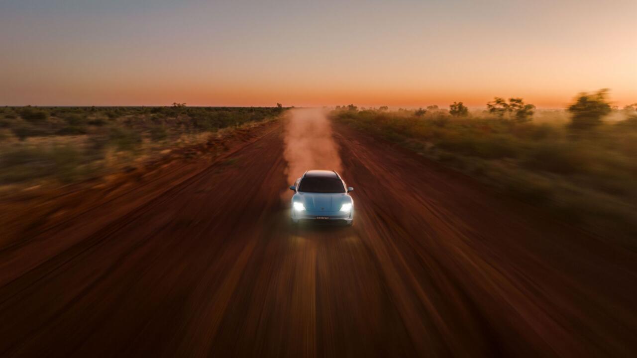 Porsche Taycan 4S Cross Turismo