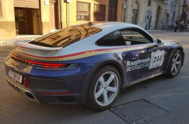 Porsche 911 Dakar