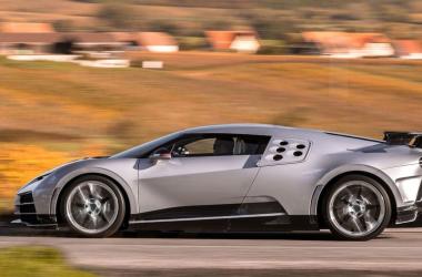Bugatti Centodieci test drive