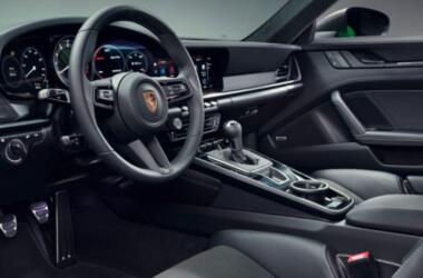 Porsche-911-T interni