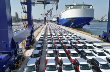 Esportazioni auto dalla Cina