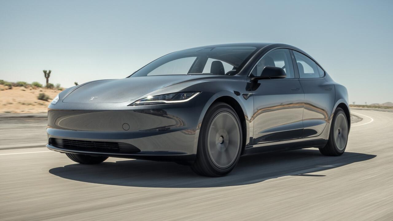 Tesla Model 3 2024