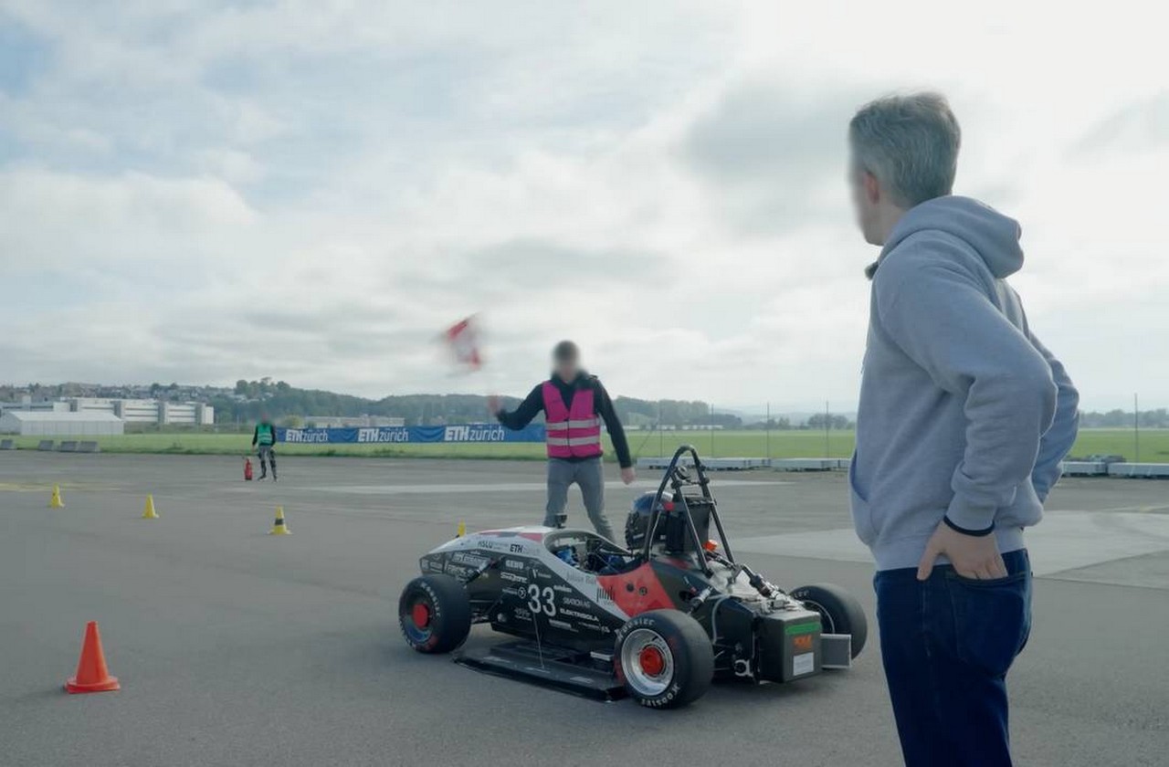 Amz Racing Motors AMZ Racing Mythen è l'EV con l'accelerazione migliore al mondo | Video ...
