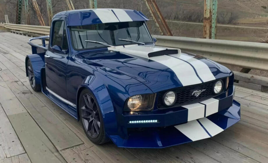 Ford Mustang Truck GT-100