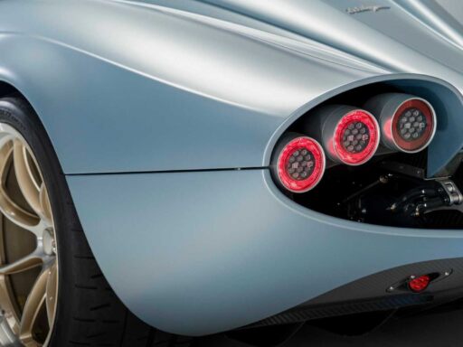 Pagani Huayra Codalunga