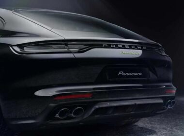 Porsche panamera elettrica