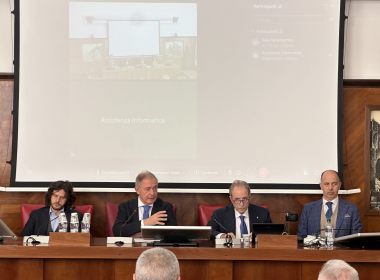 ministro urso auto italia stellantis 2