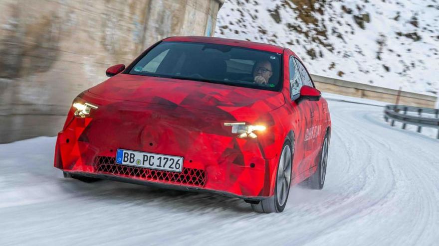 mercedes cla 2025